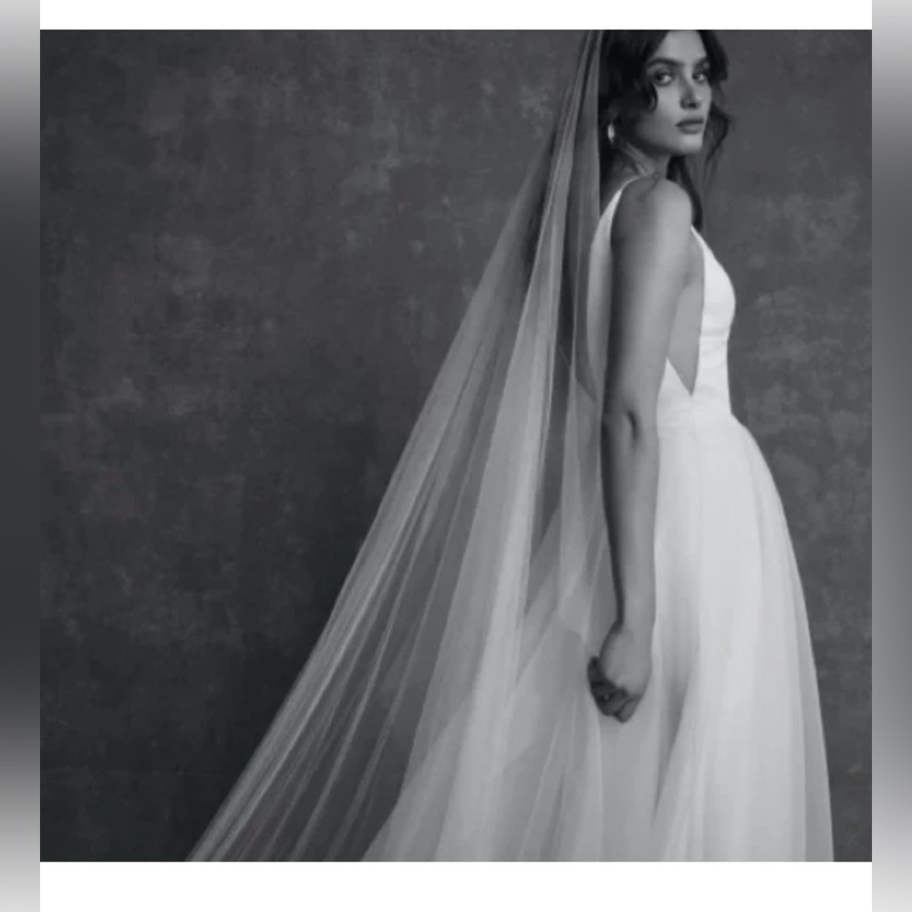 Sarah Seven Blanca Veil